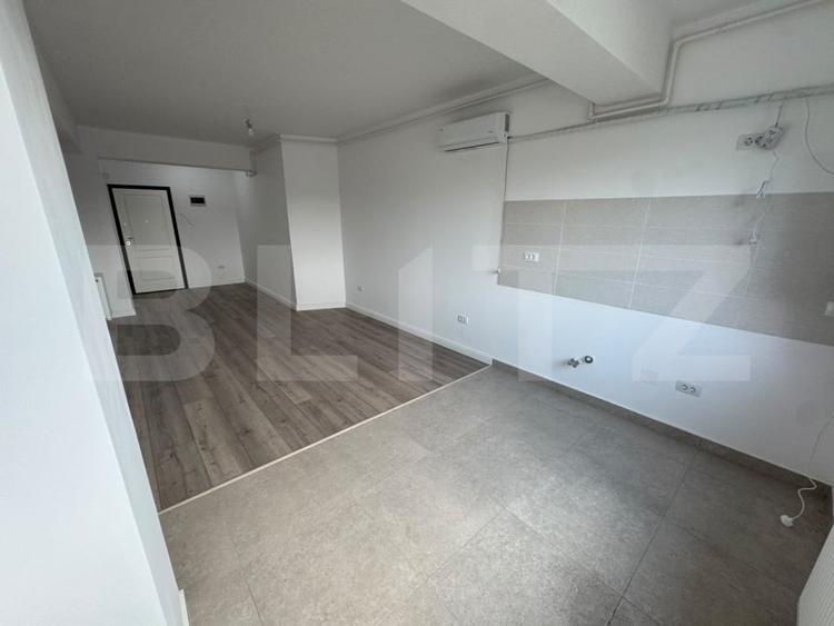Apartament cu 2 camere semidecomandat în Smârdan