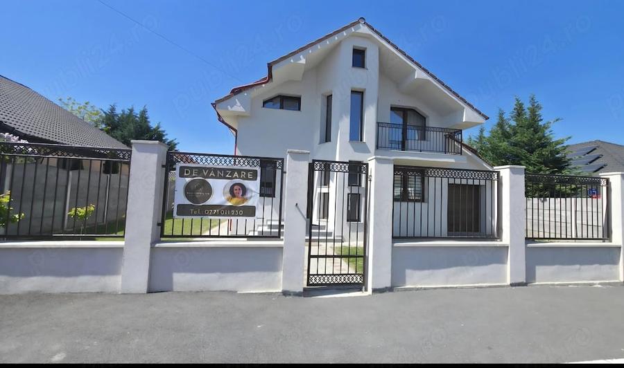 Casă cu Teren 438 Mp în Centura