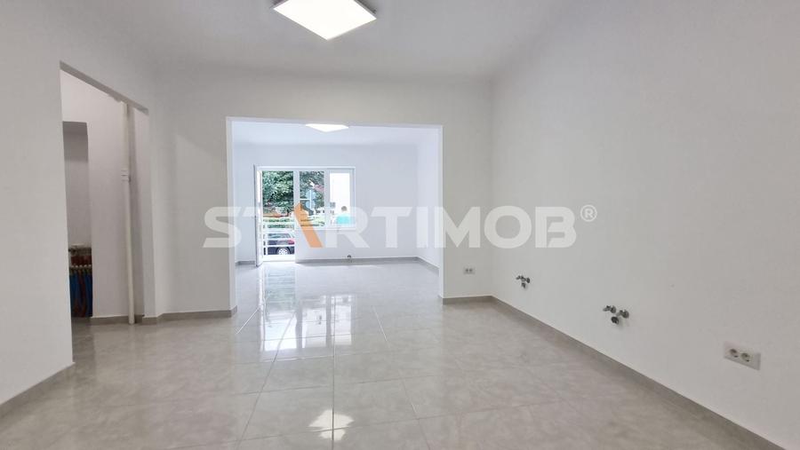Spațiu comercial, de 70 mp, în Ultracentral