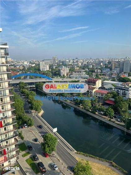 Apartament cu 3 camere, mobilat în Văcăresti