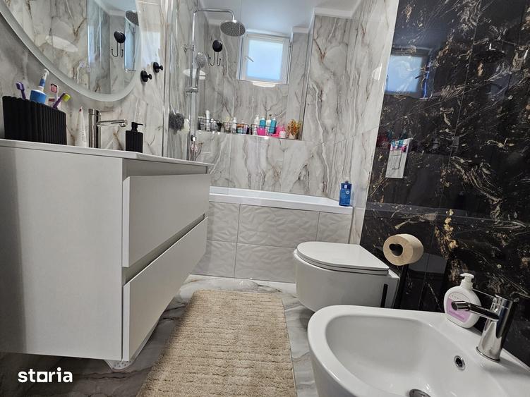 Apartament cu 3 camere în Sud