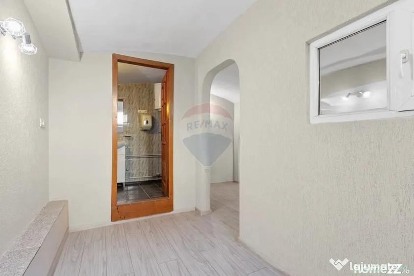 Spațiu comercial, de 56 mp, în Central