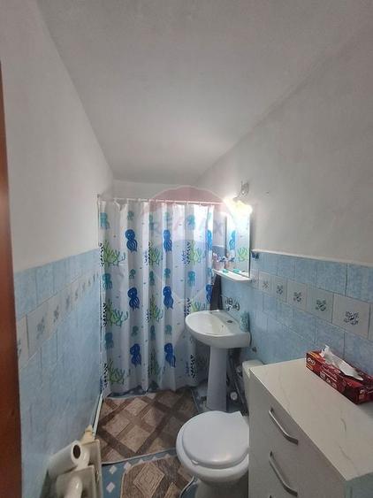 Apartament cu 2 camere decomandat în Est