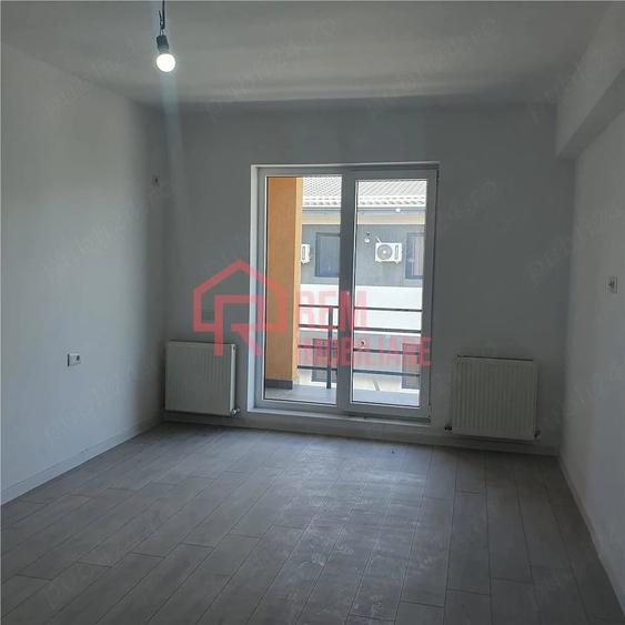 Apartament cu 2 camere decomandat în Fundeni