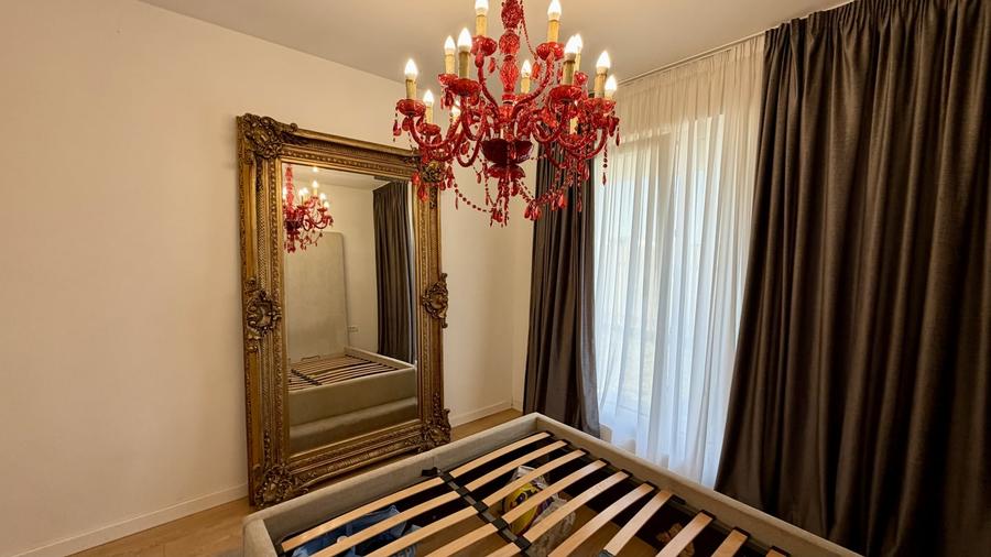 Apartament cu 2 camere semidecomandat, mobilat în Tunari