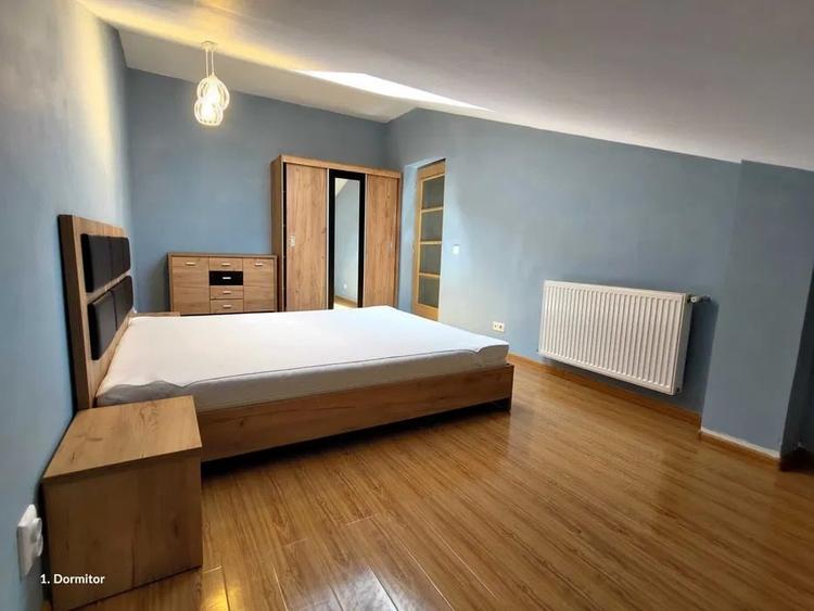 Apartament cu 3 camere decomandat, mobilat în Vișani