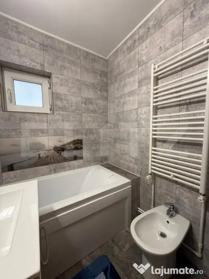 Apartament de vanzare, 2 camere decomandate, etaj 1, loc de - 5