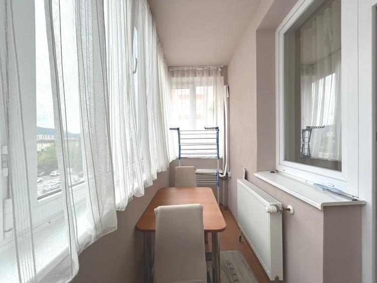Apartament cu 2 camere decomandat, mobilat în Central