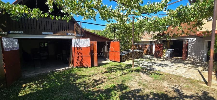 Casă individuală cu 3 camere cu Canalizare în Boiu