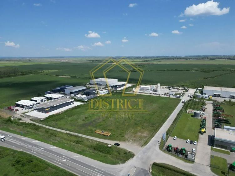 Teren Construcții intravilan de 15768 mp, în Aradului