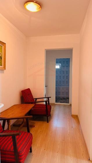 Apartament cu 3 camere în Țiglina 3