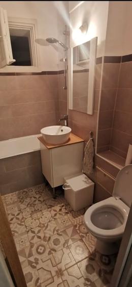 Apartament cu 2 camere semidecomandat, mobilat în Bucureștii Noi