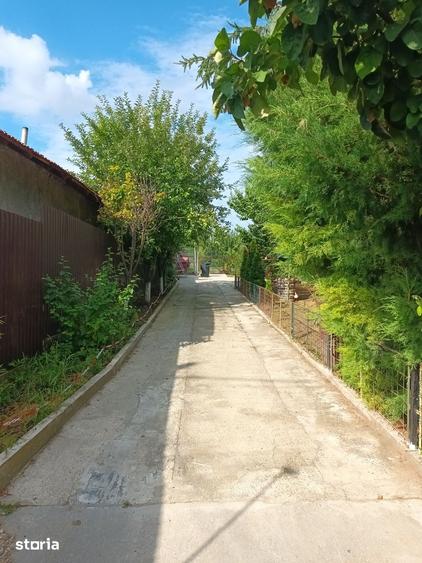 Casă cu 3 camere cu Teren 1321 Mp în Nana