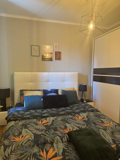 Apartament cu 2 camere decomandat în Ultracentral