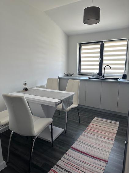 Apartament cu 2 camere decomandat în Apahida
