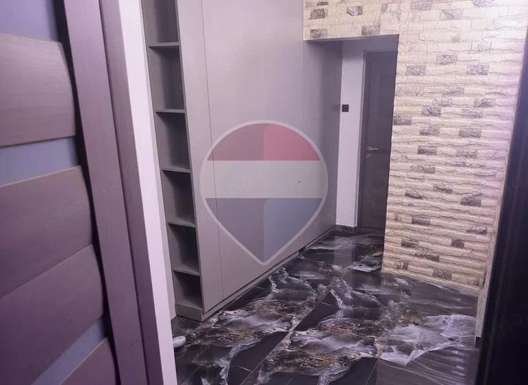 Apartament cu 2 camere decomandat în Nicolina