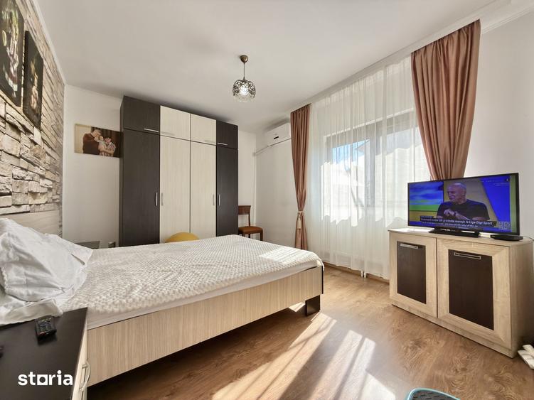 Casă cu 3 camere cu Teren 270 Mp în Lumina