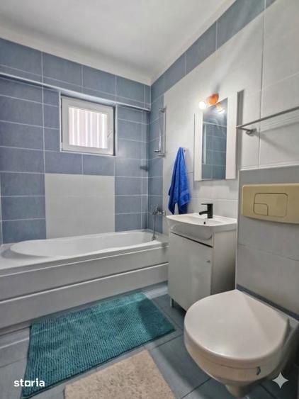 Apartament cu 2 camere decomandat în Tomis Plus