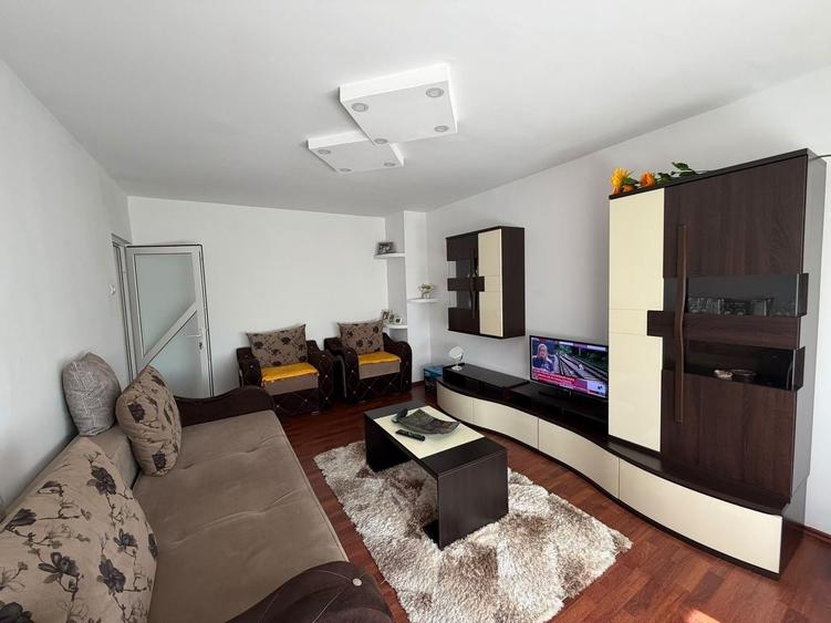 Apartament cu 2 camere în Brătianu