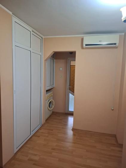 Apartament cu 2 camere decomandat în Sârbi