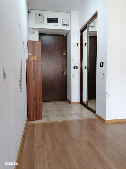 Apartament cu 3 camere, mobilat în Tomis III