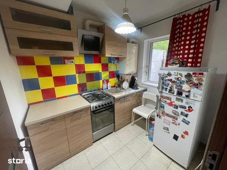 Casă cu 4 camere cu Teren 200 Mp în Apărătorii Patriei