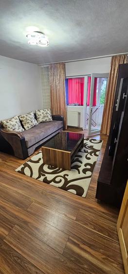 Apartament cu 2 camere nedecomandat în Central