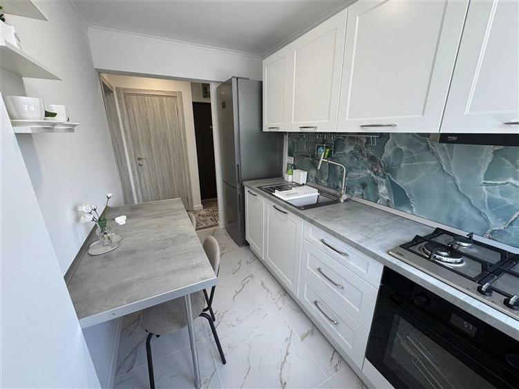 3 camere decomandat - metrou Tineretului - 7