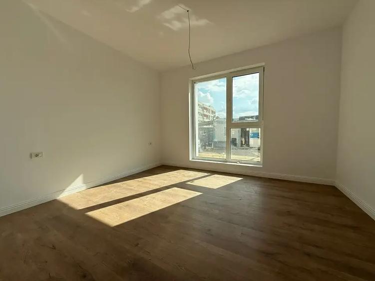 Apartament cu 2 camere semidecomandat în Pipera — fotografia 1