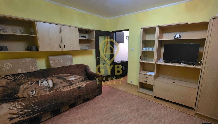 Apartament cu 2 camere semidecomandat, mobilat în Valenta