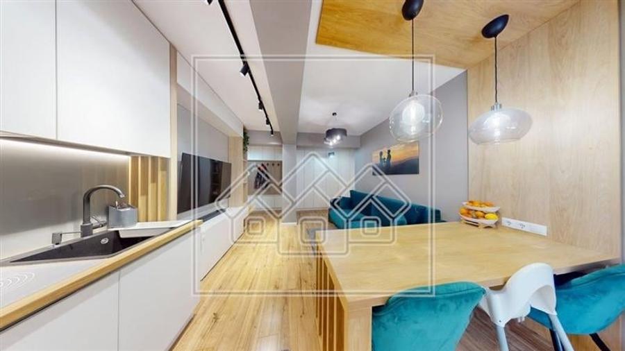 Apartament cu 3 camere nedecomandat în Turnișor