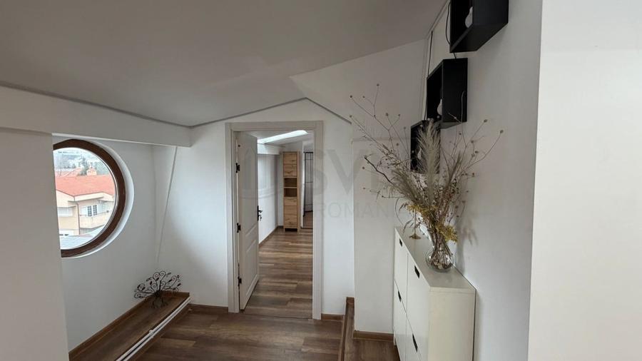 Apartament cu 4 camere decomandat, mobilat în Pipera