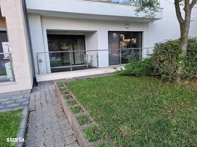 Apartament cu 4 camere în Central