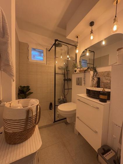 Apartament cu 2 camere semidecomandat în Brâncoveanu