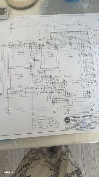 Casă cu 4 camere cu Teren 500 Mp în Săbăreni
