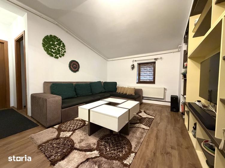 Apartament cu 3 camere semidecomandat, mobilat în Soarelui