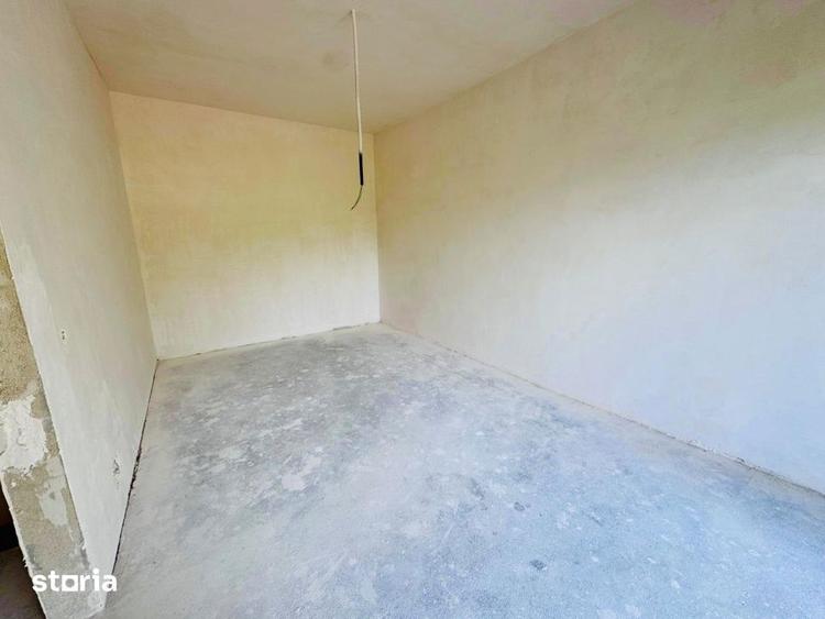 Casă cu 4 camere cu Teren 200 Mp în Chinteni