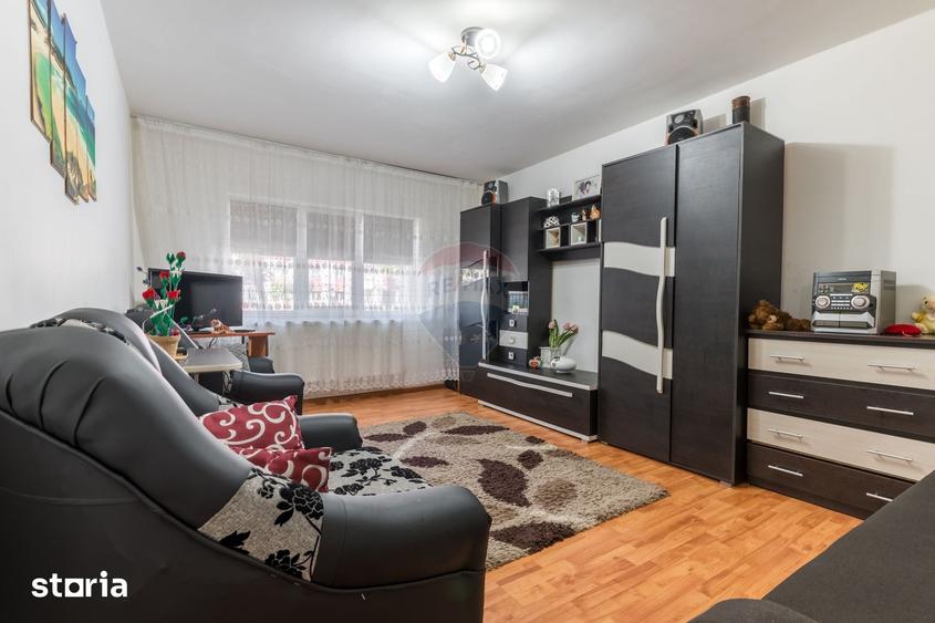 Apartament cu 2 camere, mobilat în Nord