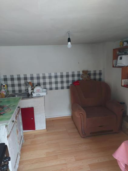 Casă individuală cu 2 camere cu Teren 482 Mp în Central