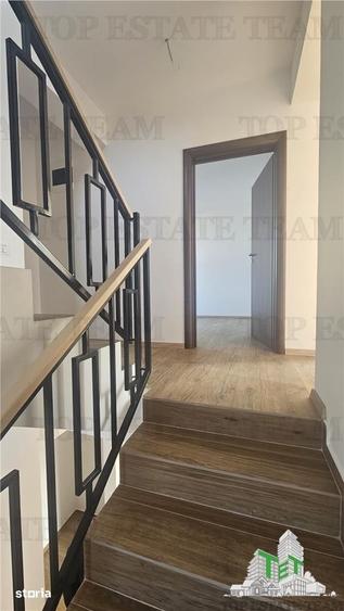 Casă cu 5 camere cu Teren 166 Mp în Chiajna