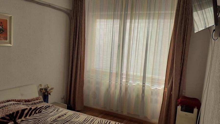 Apartament cu 2 camere decomandat în Olteniței