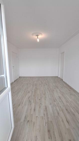 Apartament 3 camere,Et.2, Alexandru Zimbru,centrala,balcon inchis - 2