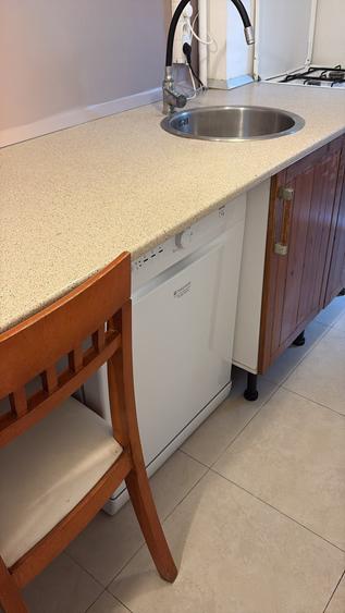Apartament cu 2 camere semidecomandat în P-ța Romană