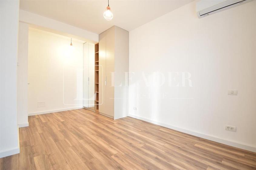 Duplex cu 5 camere cu Teren 250 Mp în Central