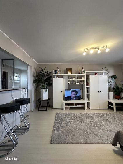 Apartament cu 2 camere decomandat în Central