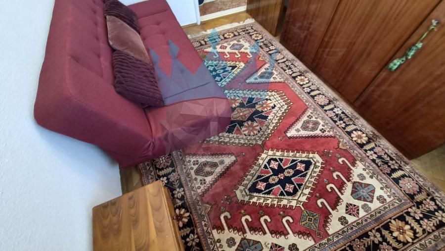 Apartament cu 3 camere decomandat, mobilat în 1 Mai