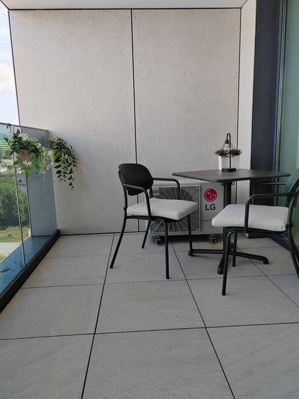 Apartament cu 2 camere semidecomandat în Aviației