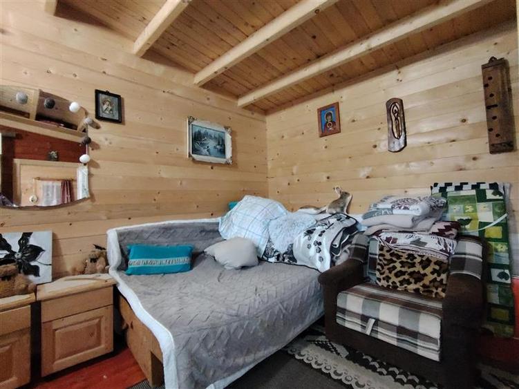 Casă individuală cu 2 camere cu Teren 800 Mp în Ghiduț