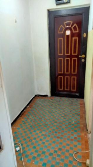 Apartament cu 3 camere semidecomandat în Tomis Nord