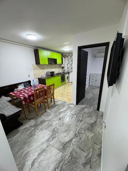 Apartament cu 2 camere decomandat în Sebastian